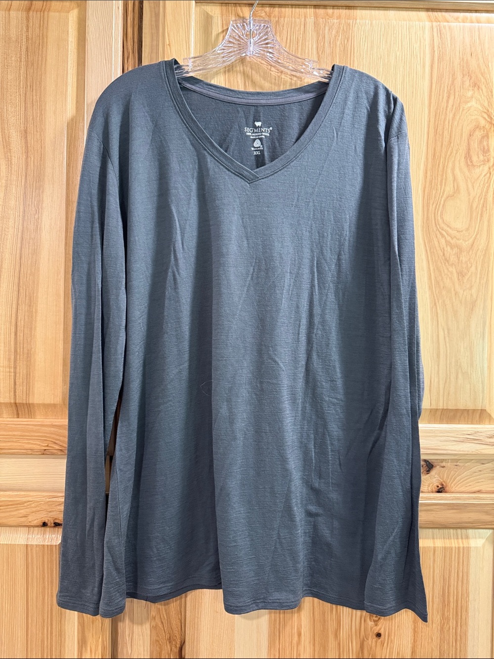 Seg’Ments Merino Wool Sz XXL Women’s Gray Long-Sleeve Minimalist V-Neck Shirt